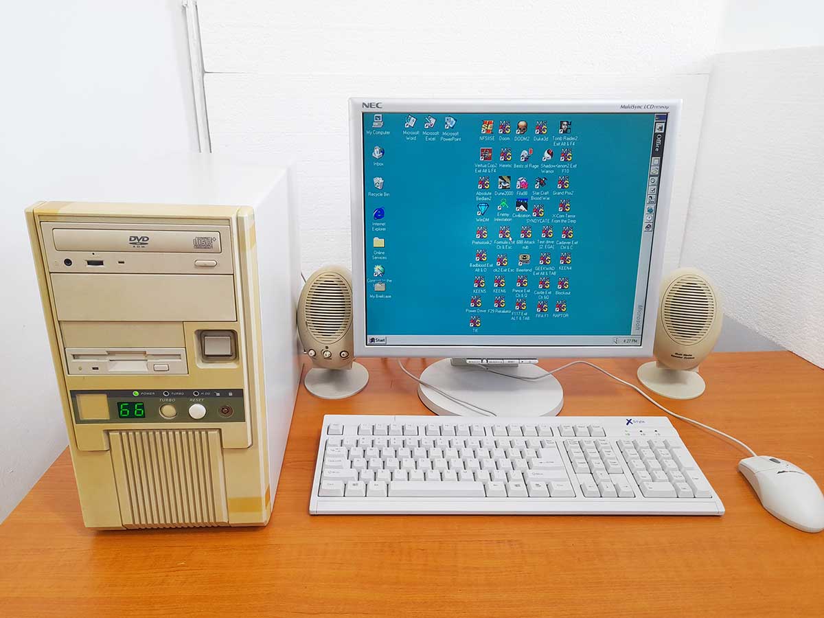 Vintage Gaming Pentium MMX 166MHz, ISA Slot, Windows 95, MS-DOS, 41 Games - Image 3