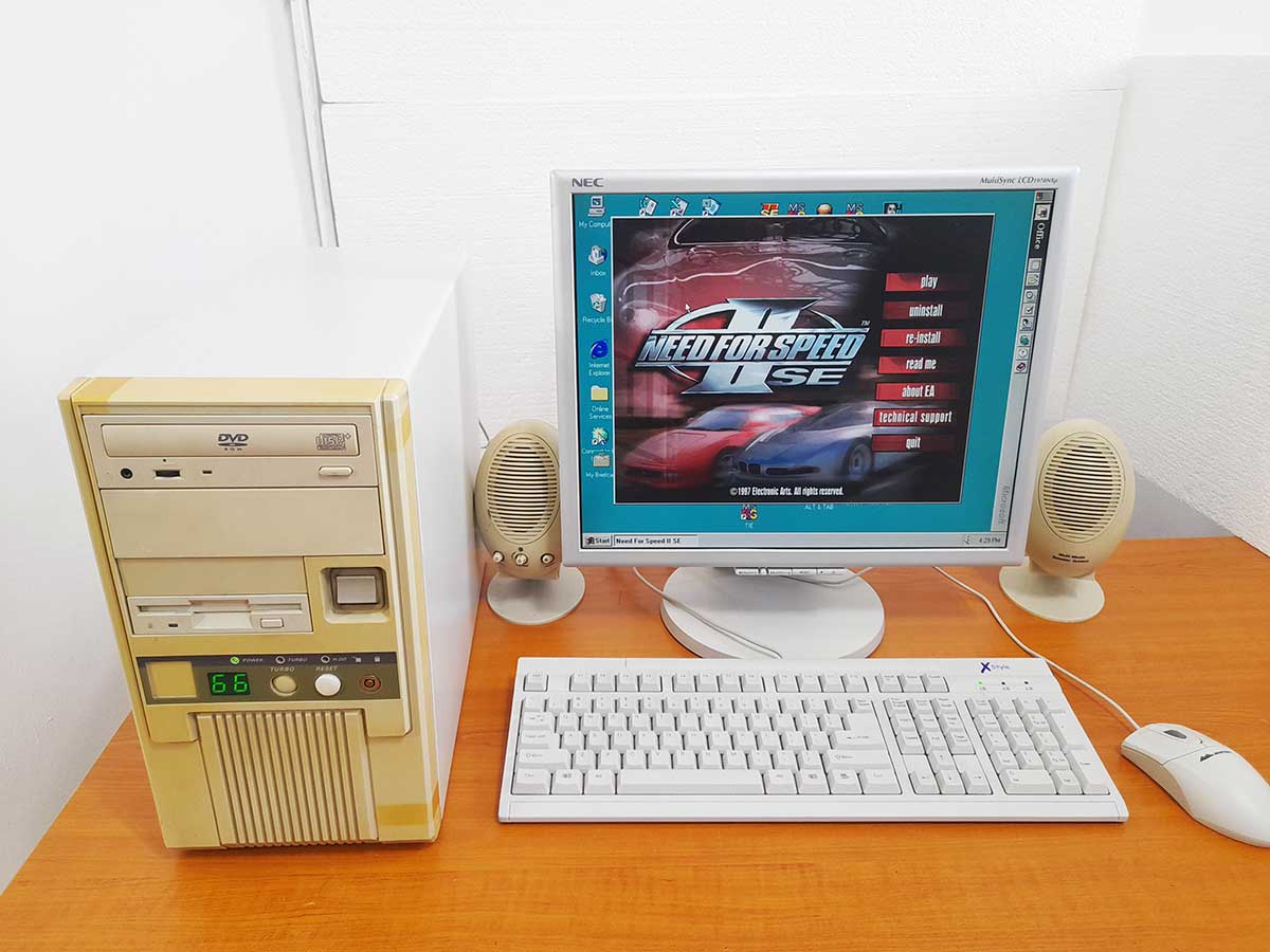 Vintage Gaming Pentium MMX 166MHz, ISA Slot, Windows 95, MS-DOS, 41 Games - Image 2